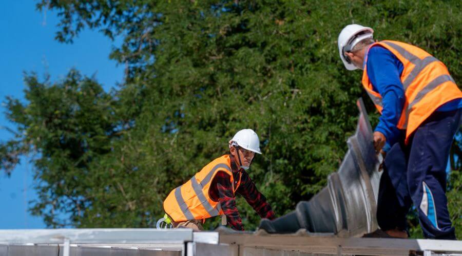 Roof repair in Blue Ridge, TX